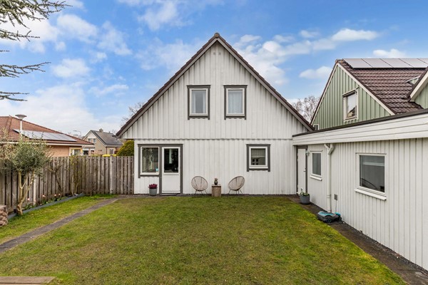 Medium property photo - Bunschotenlaan 85, 8304 EX Emmeloord